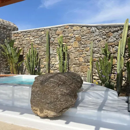 Teal Rock Mykonos *