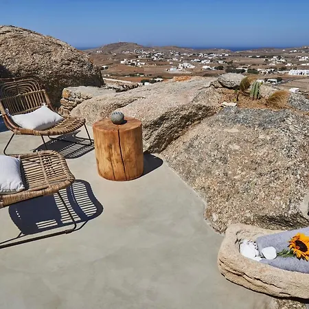 Teal Rock Mykonos Ano Mera